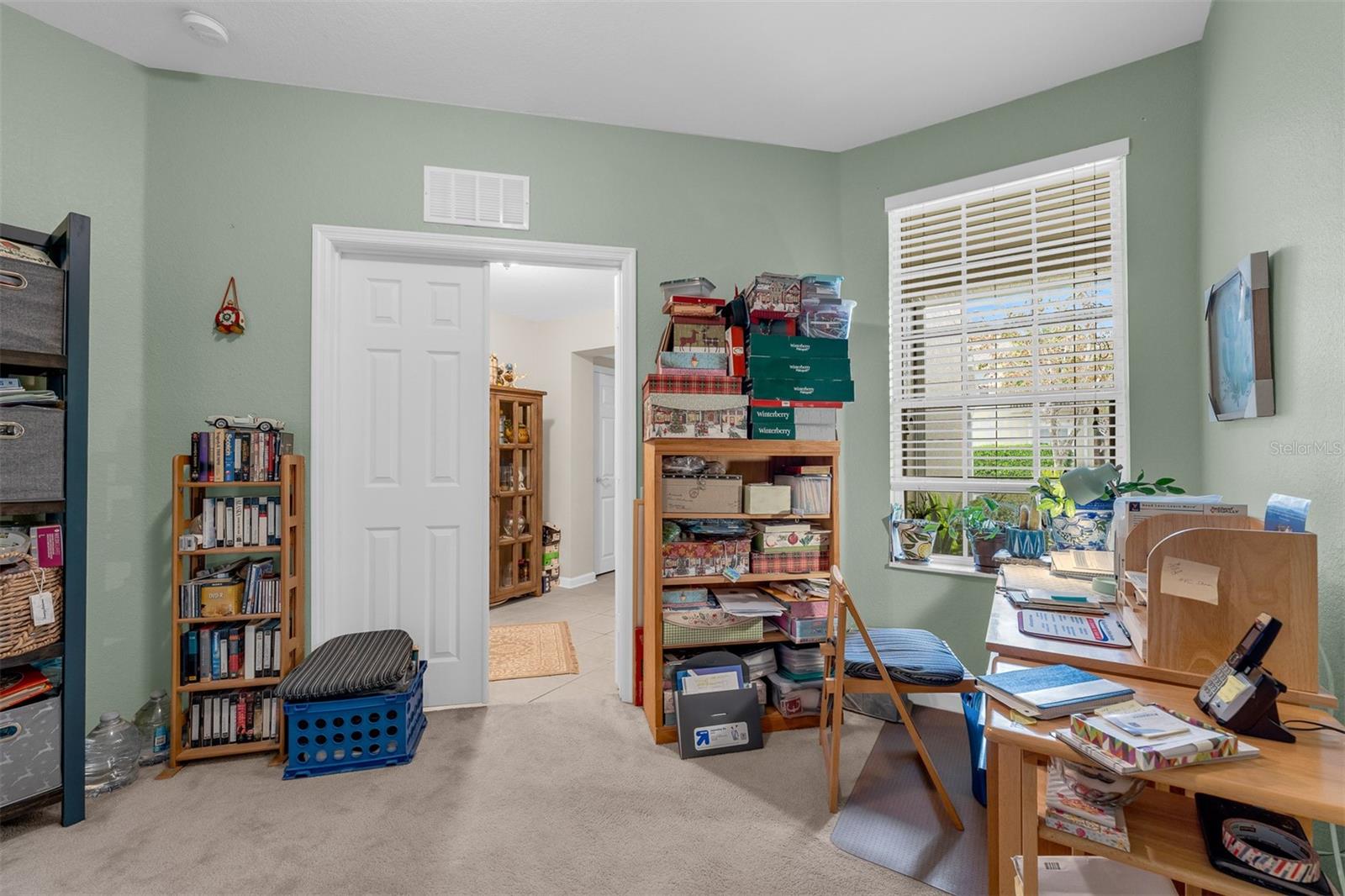 CARRIAGE HOMES AT DUNWOODY COMMONS A CONDO - Residential