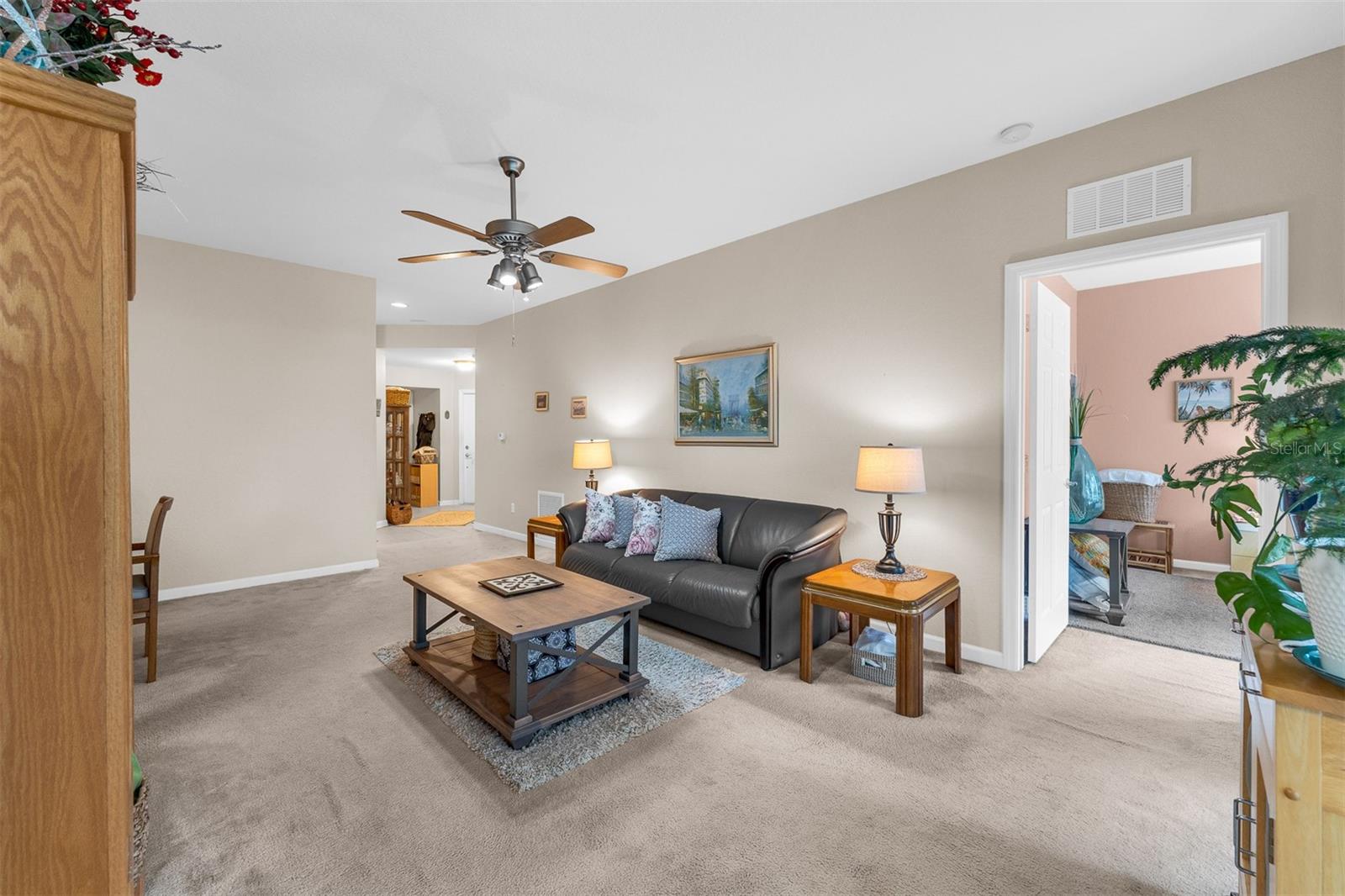 CARRIAGE HOMES AT DUNWOODY COMMONS A CONDO - Residential