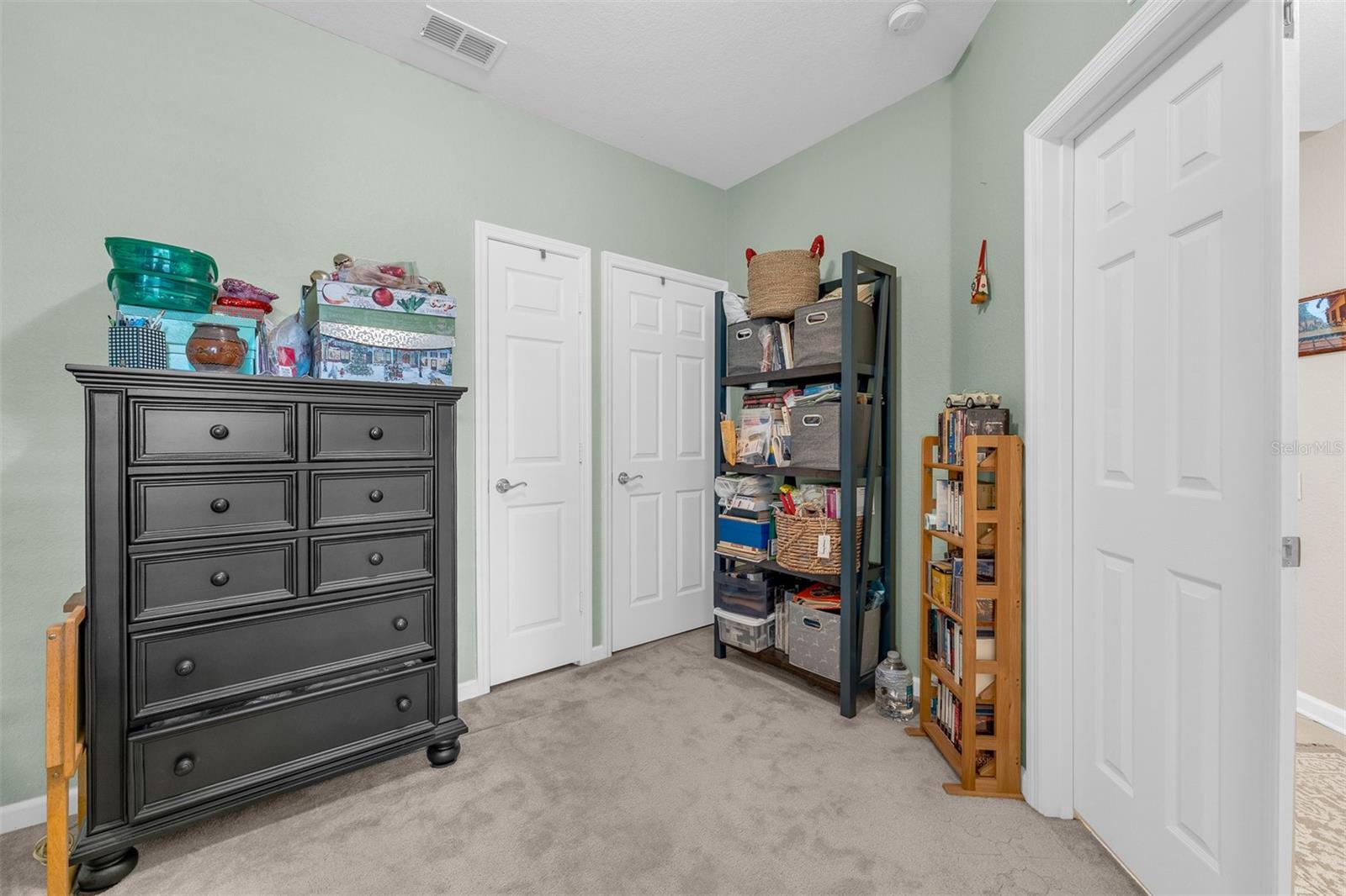 CARRIAGE HOMES AT DUNWOODY COMMONS A CONDO - Residential