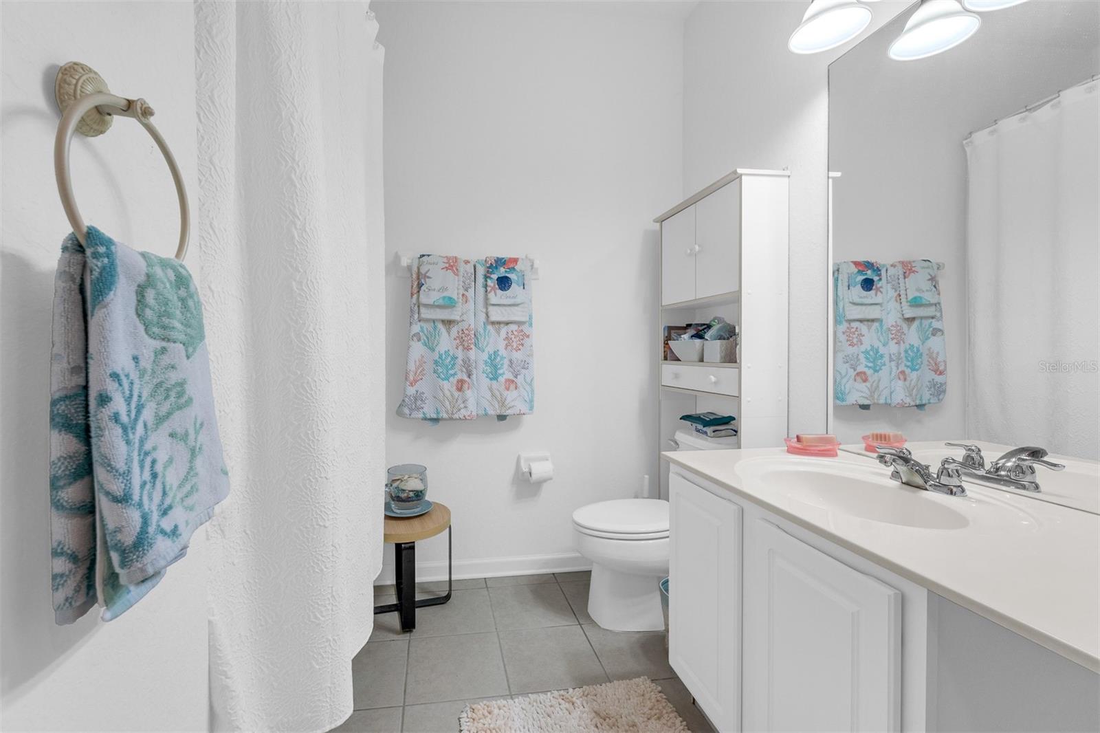 CARRIAGE HOMES AT DUNWOODY COMMONS A CONDO - Residential