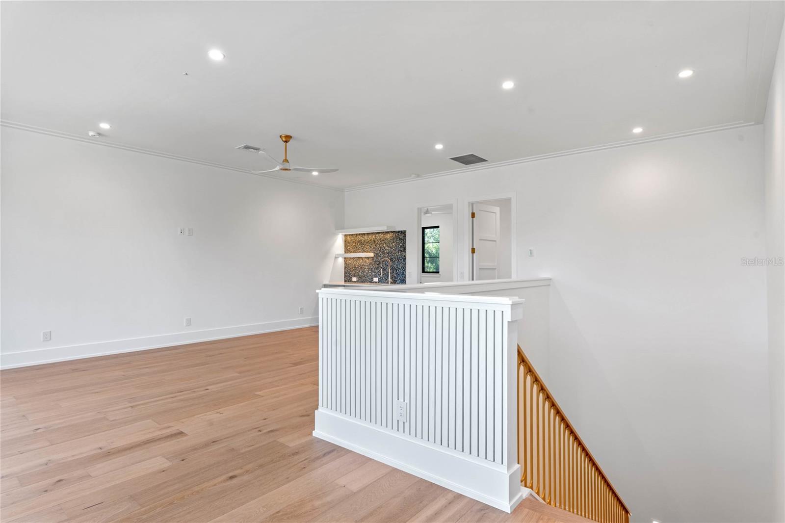 MERRITT PARK - Residential