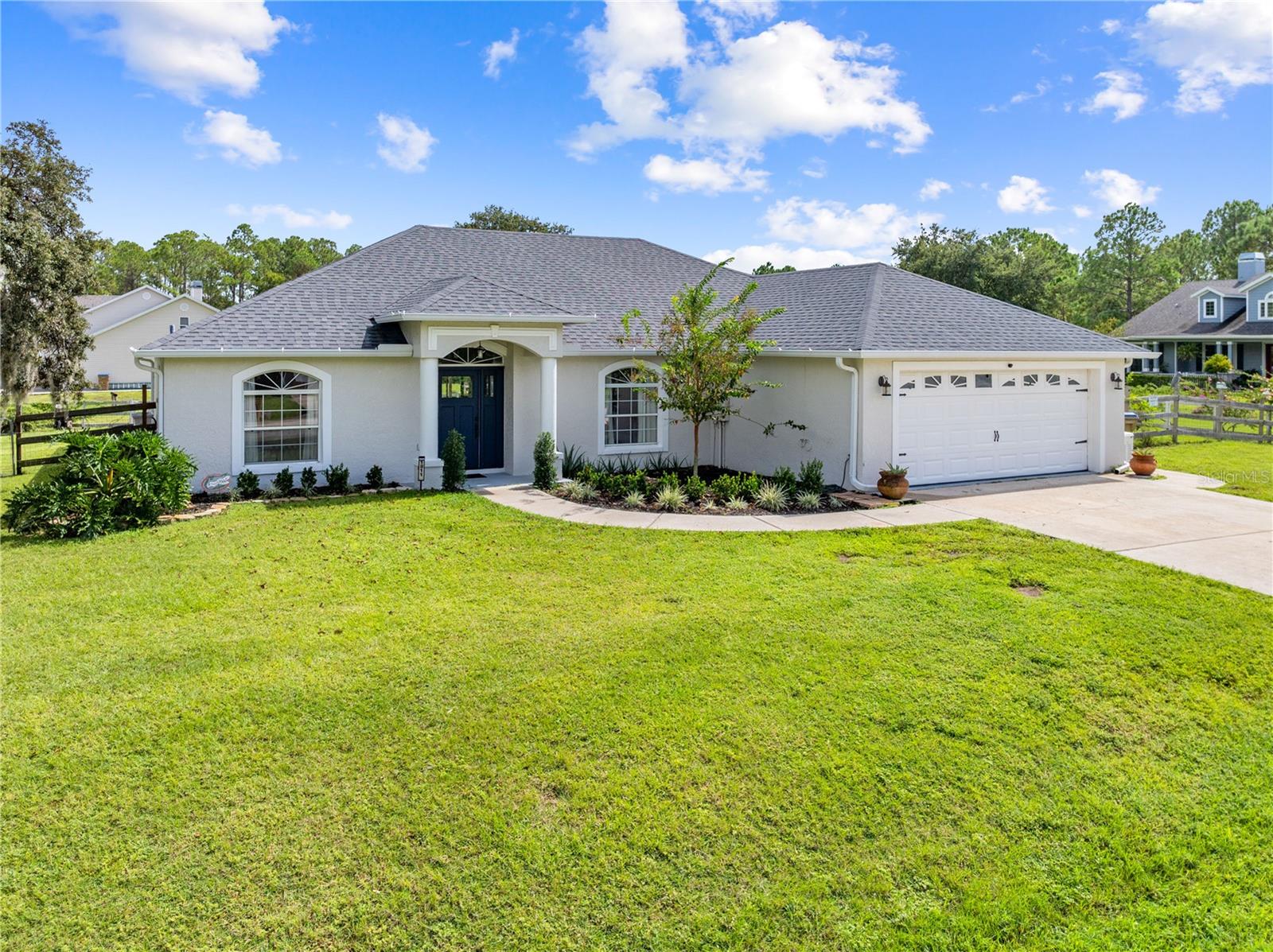 LOST LAKE ESTATES - Residential