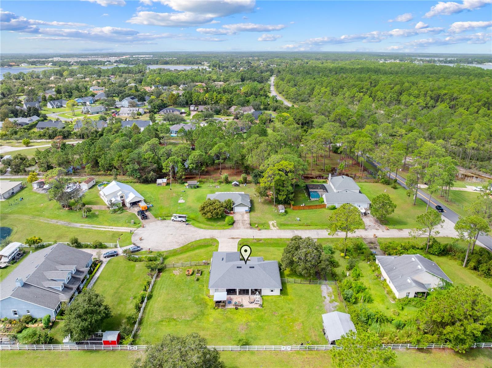 LOST LAKE ESTATES - Residential