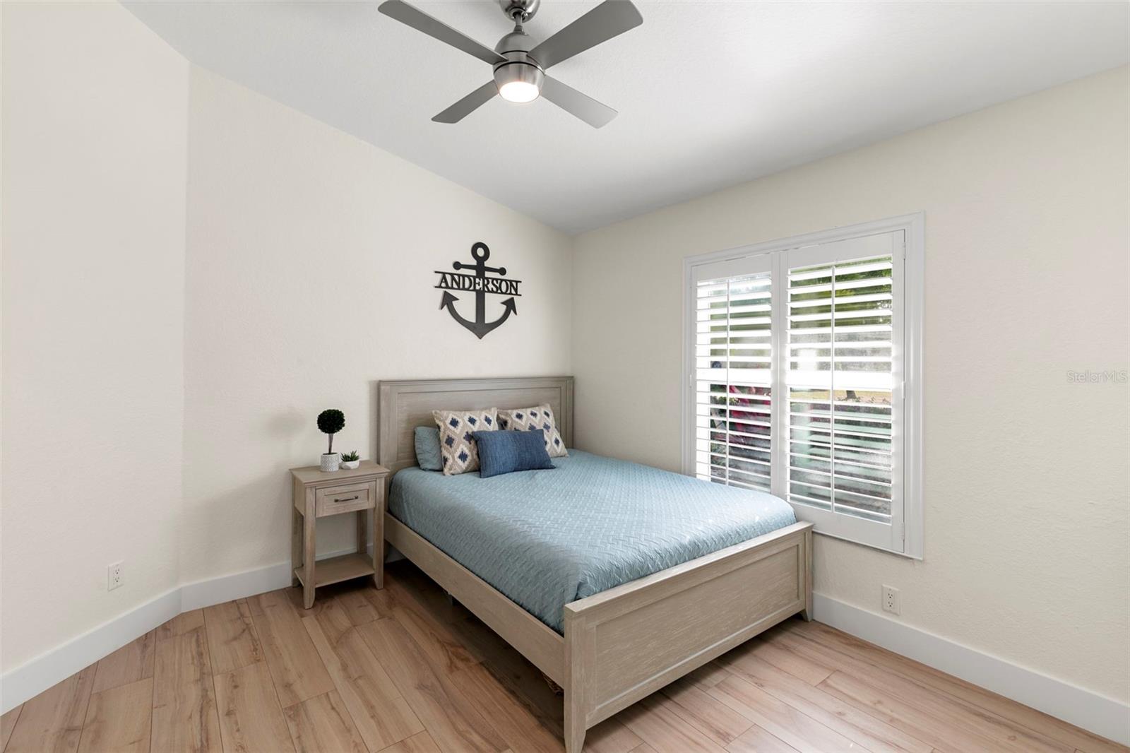 GOLDEN GATE ESTATE UNIT 194 - Residential Lease