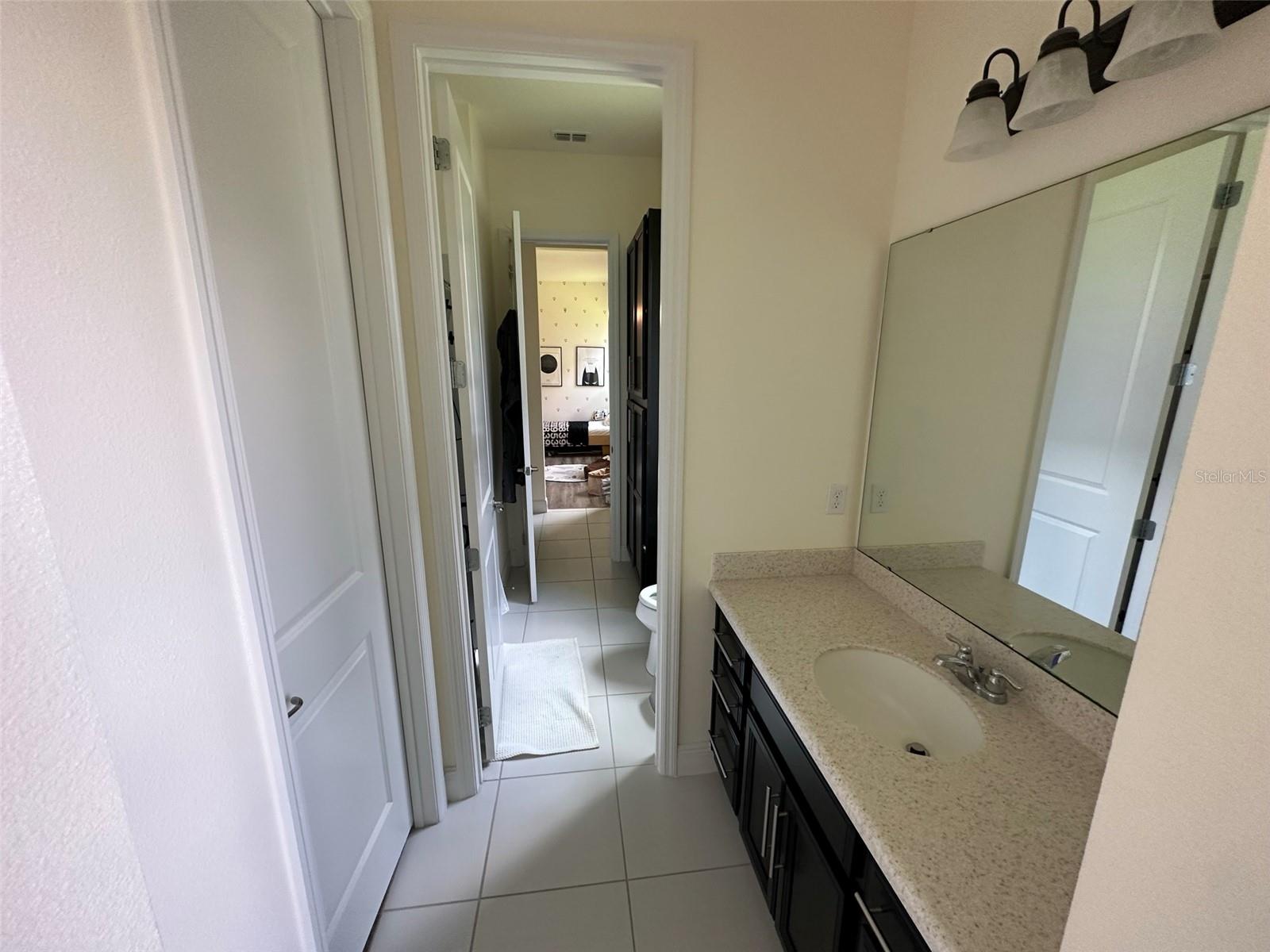 STEEPLE CHASE REP F - Residential Lease