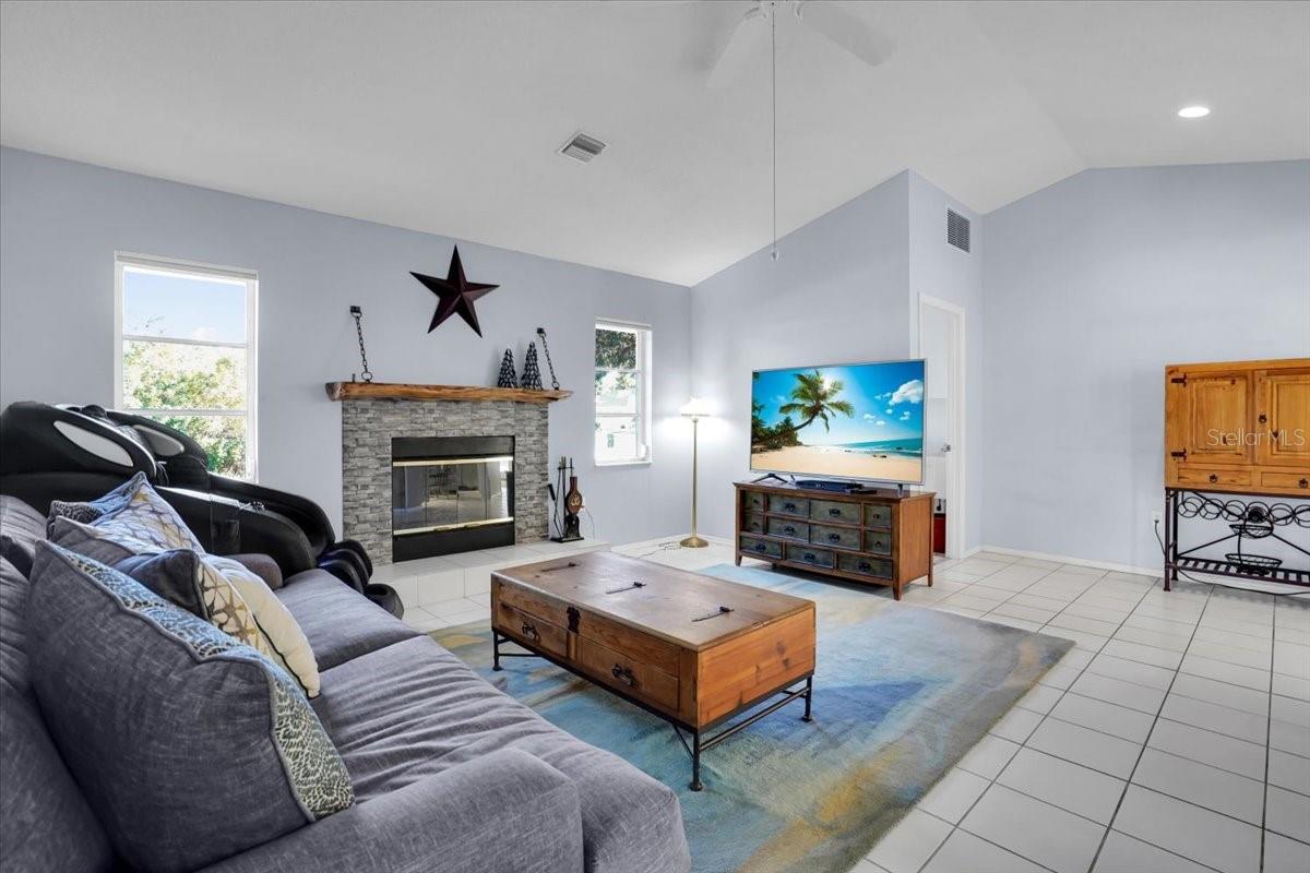 PORT CHARLOTTE SUB 01 - Residential