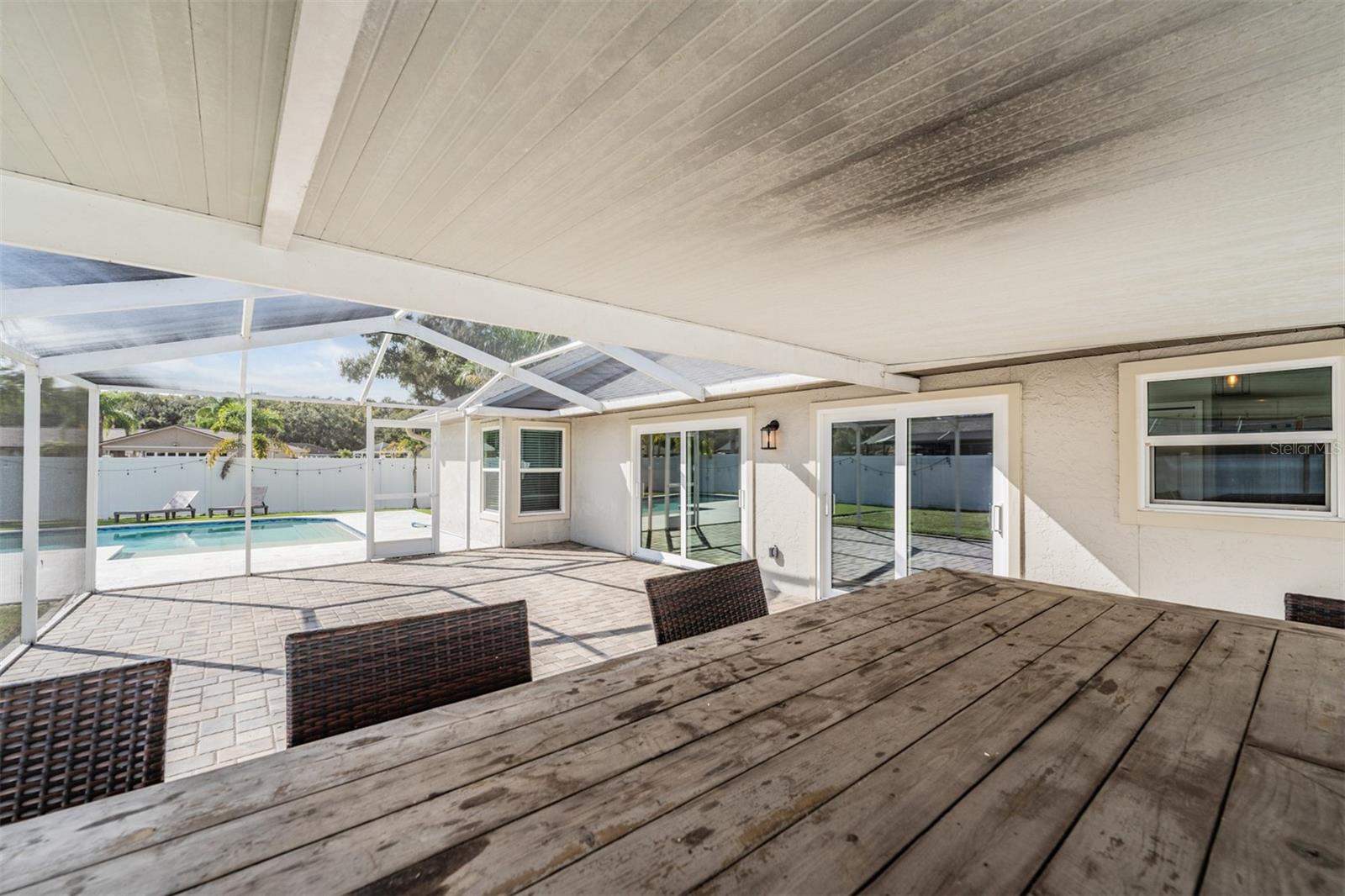 MANORS OF FOREST LAKES THE PH 2 - Residential Lease