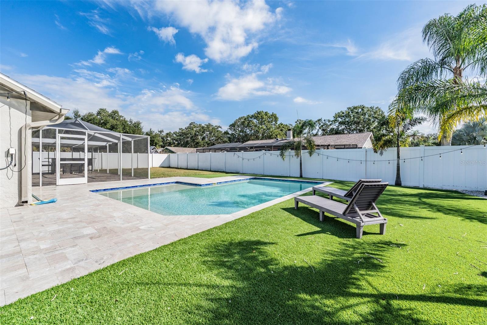 MANORS OF FOREST LAKES THE PH 2 - Residential Lease