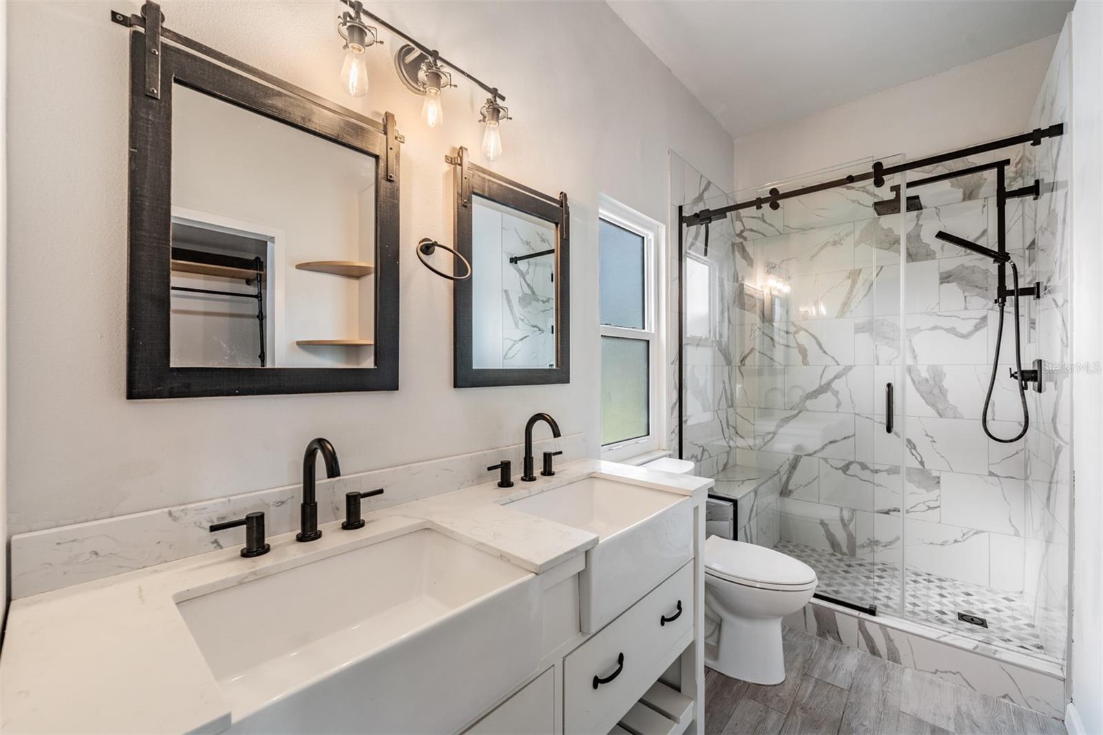 MANORS OF FOREST LAKES THE PH 2 - Residential Lease