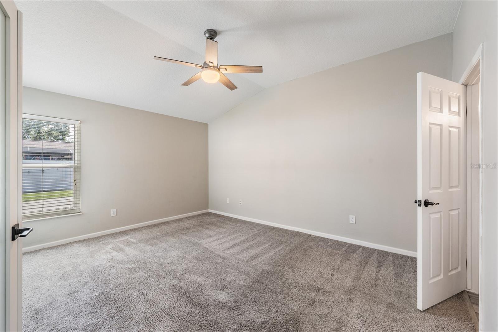 MANORS OF FOREST LAKES THE PH 2 - Residential Lease