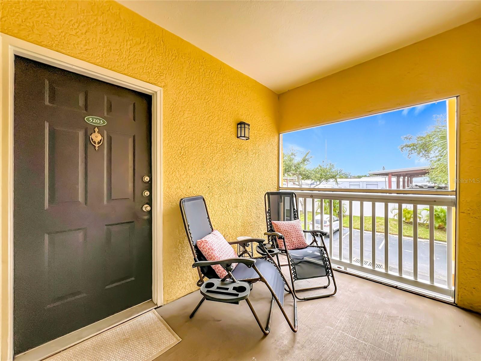 BEACHWAY CONDOS - Residential Lease