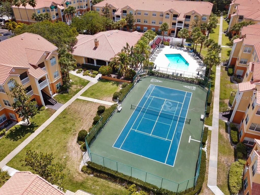 BEACHWAY CONDOS - Residential Lease