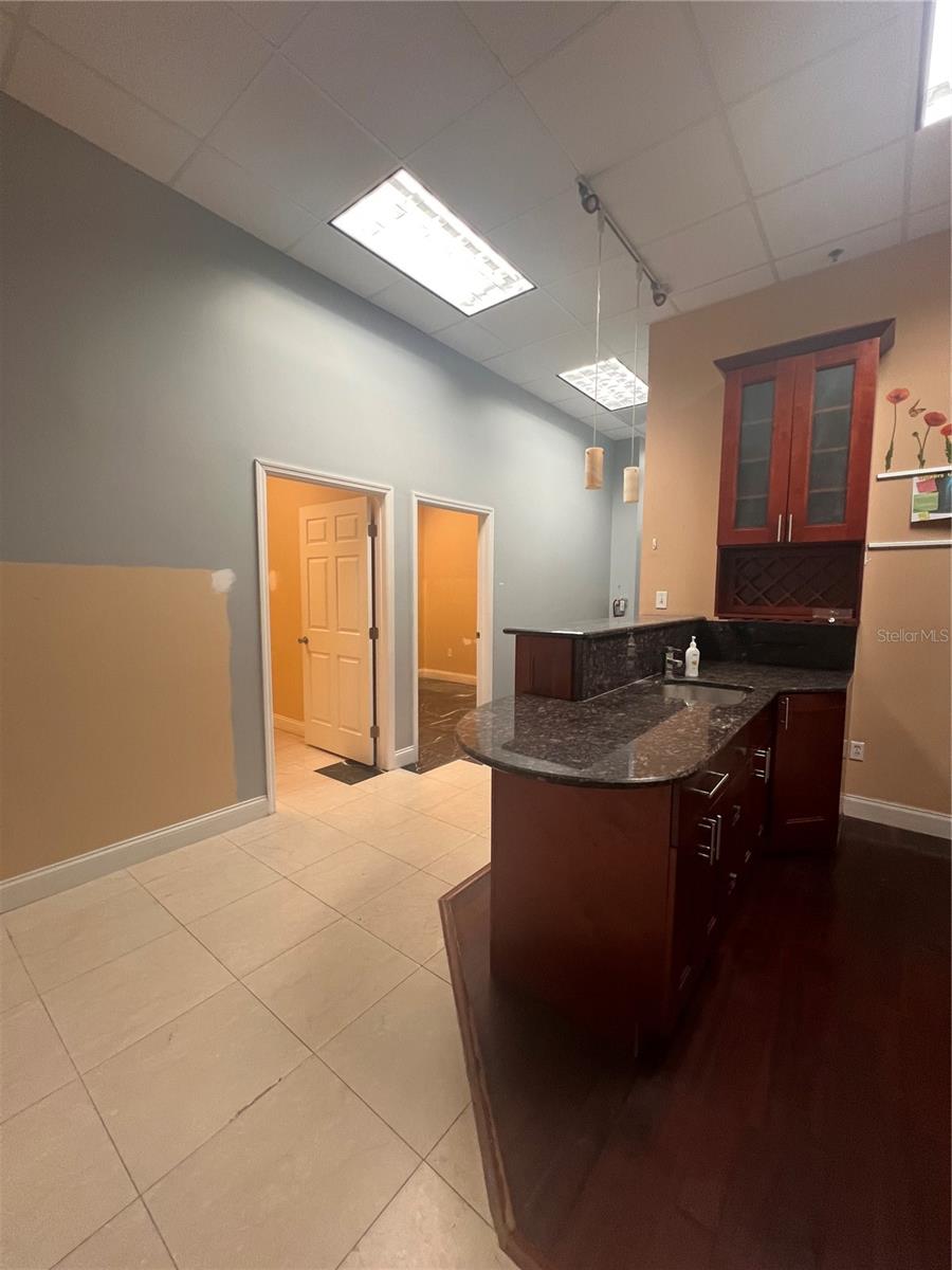 THE FOUNTAINS MARKET PLACE A CONDO - Commercial Lease