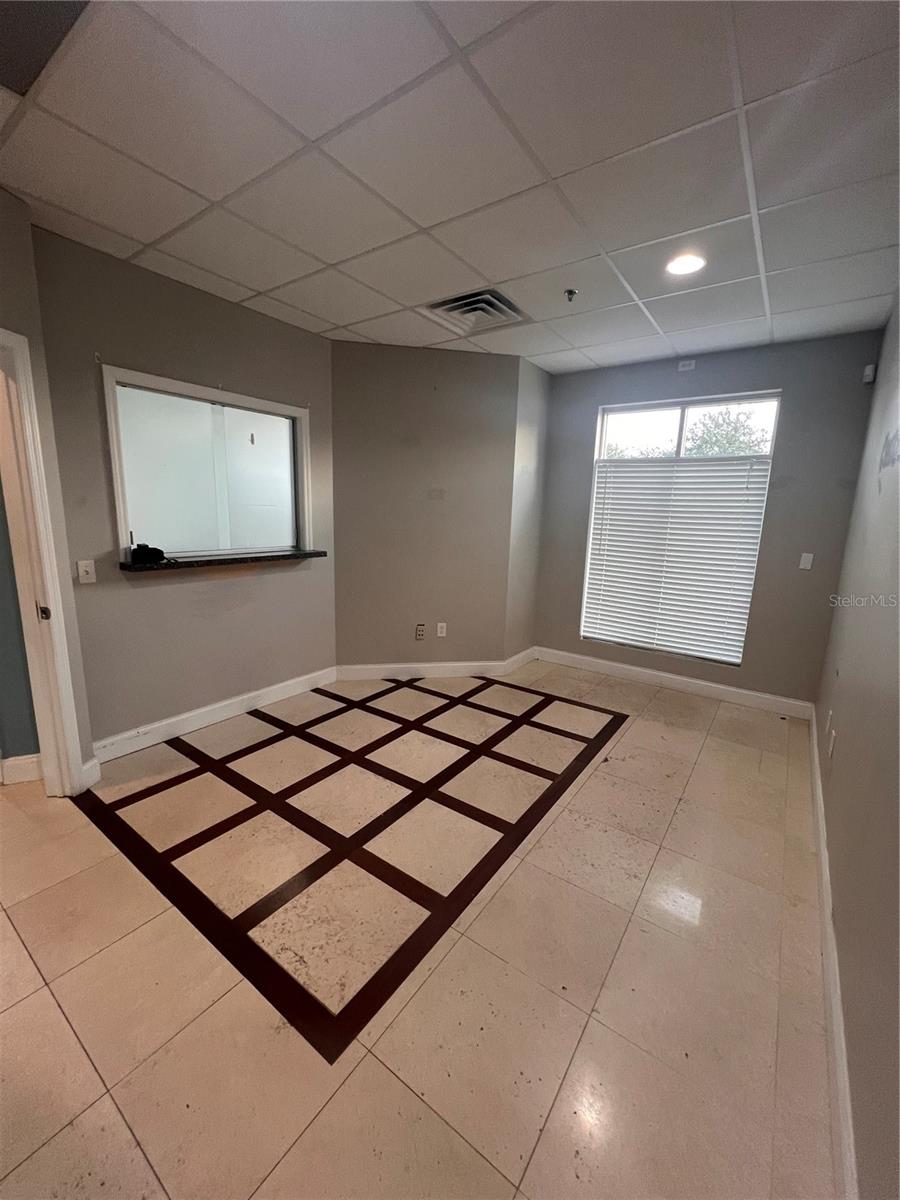 THE FOUNTAINS MARKET PLACE A CONDO - Commercial Lease