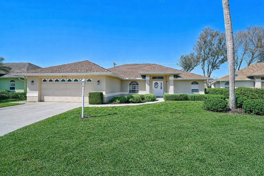 Photo of 426 Bermuda Isles Circle, Venice, FL 34292 (MLS # A4683991)