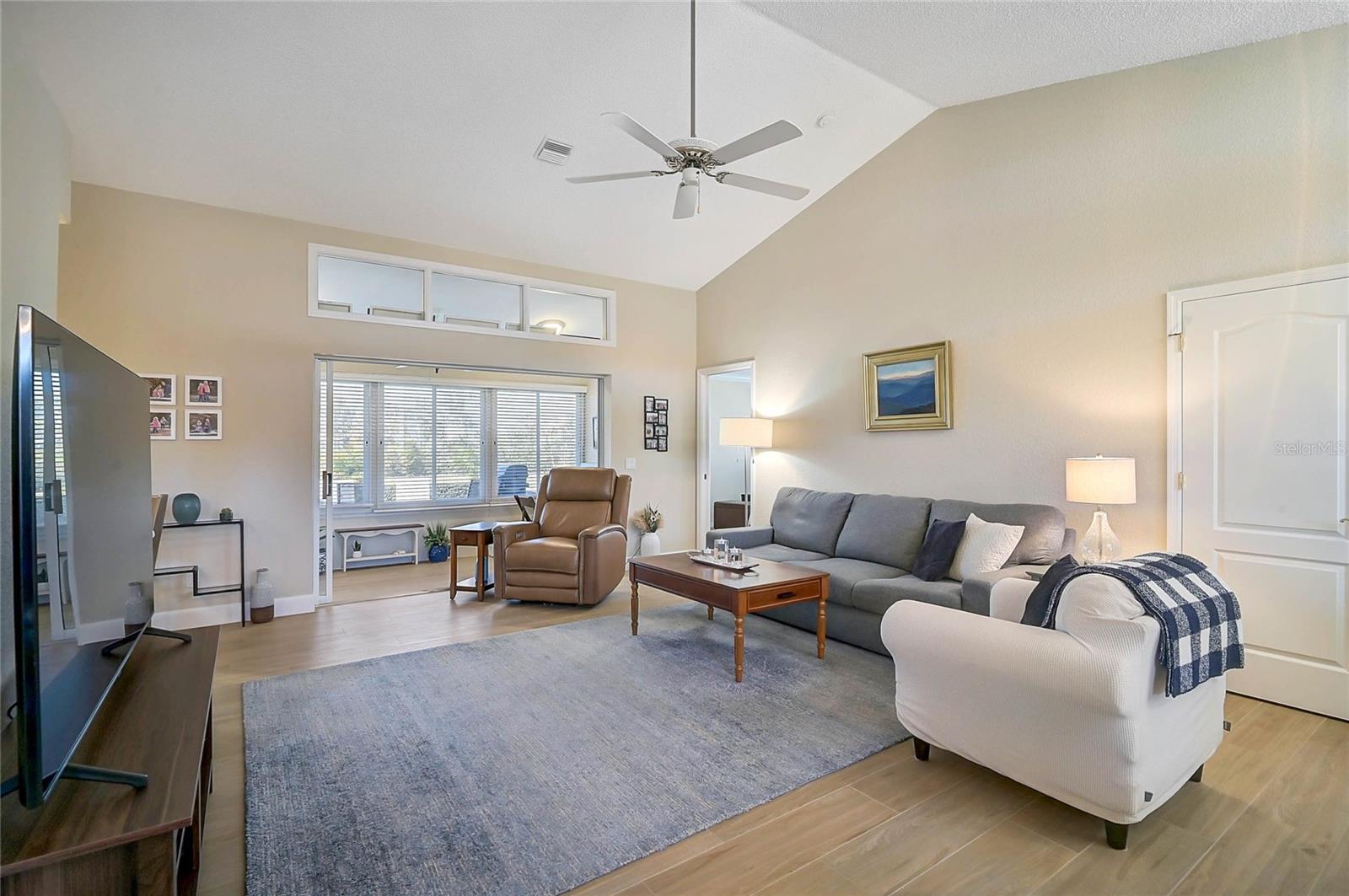 426 BERMUDA ISLES CIRCLE