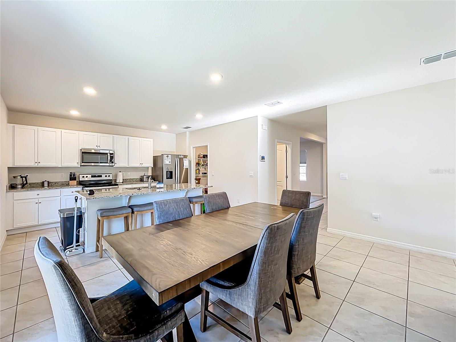 LAKE HARRIS RESERVE PB 78 PG 48-52 LOT 20 ORB 617 - Residential