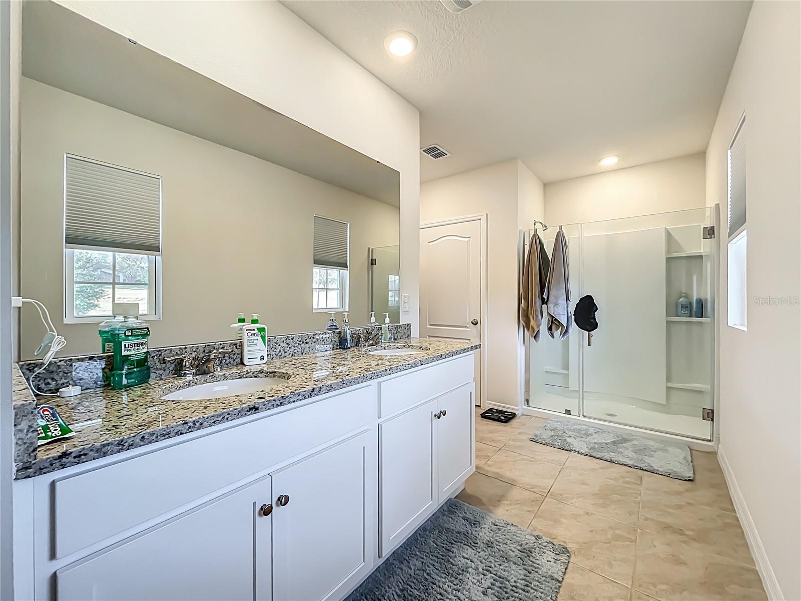 LAKE HARRIS RESERVE PB 78 PG 48-52 LOT 20 ORB 617 - Residential