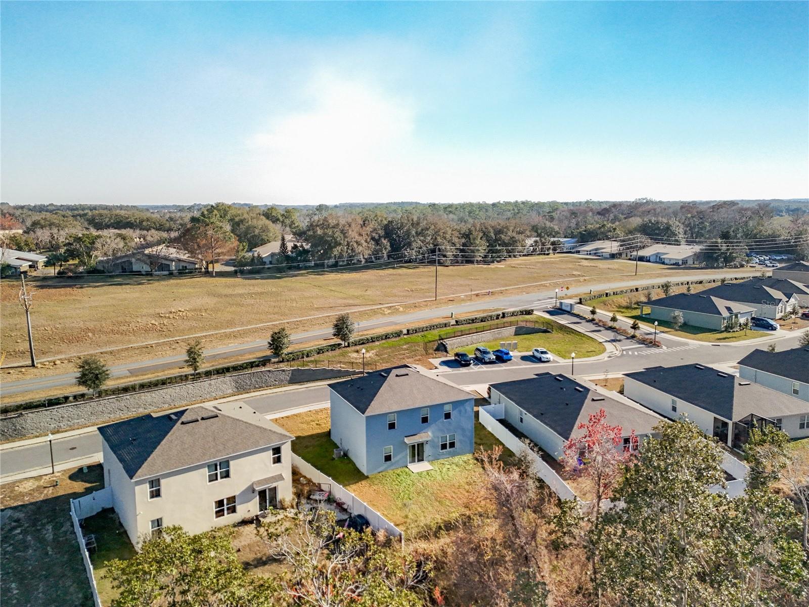 LAKE HARRIS RESERVE PB 78 PG 48-52 LOT 20 ORB 617 - Residential