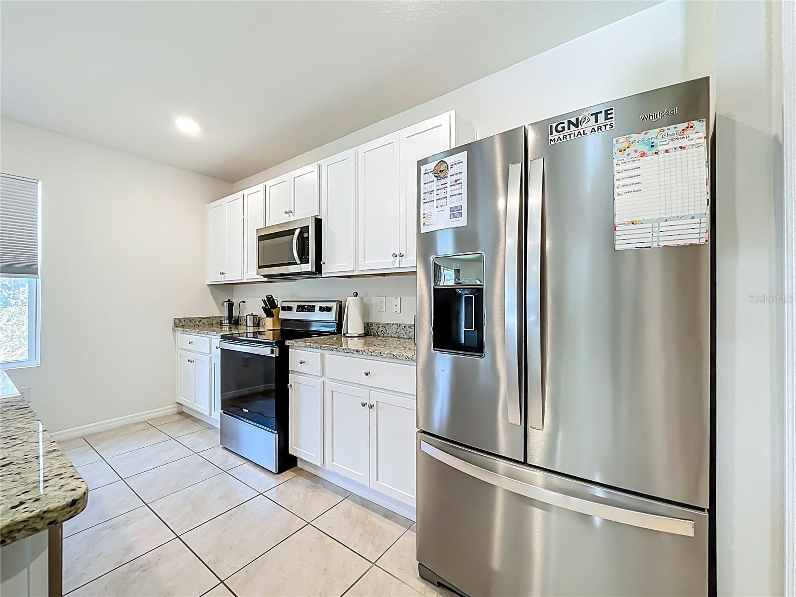 LAKE HARRIS RESERVE PB 78 PG 48-52 LOT 20 ORB 617 - Residential