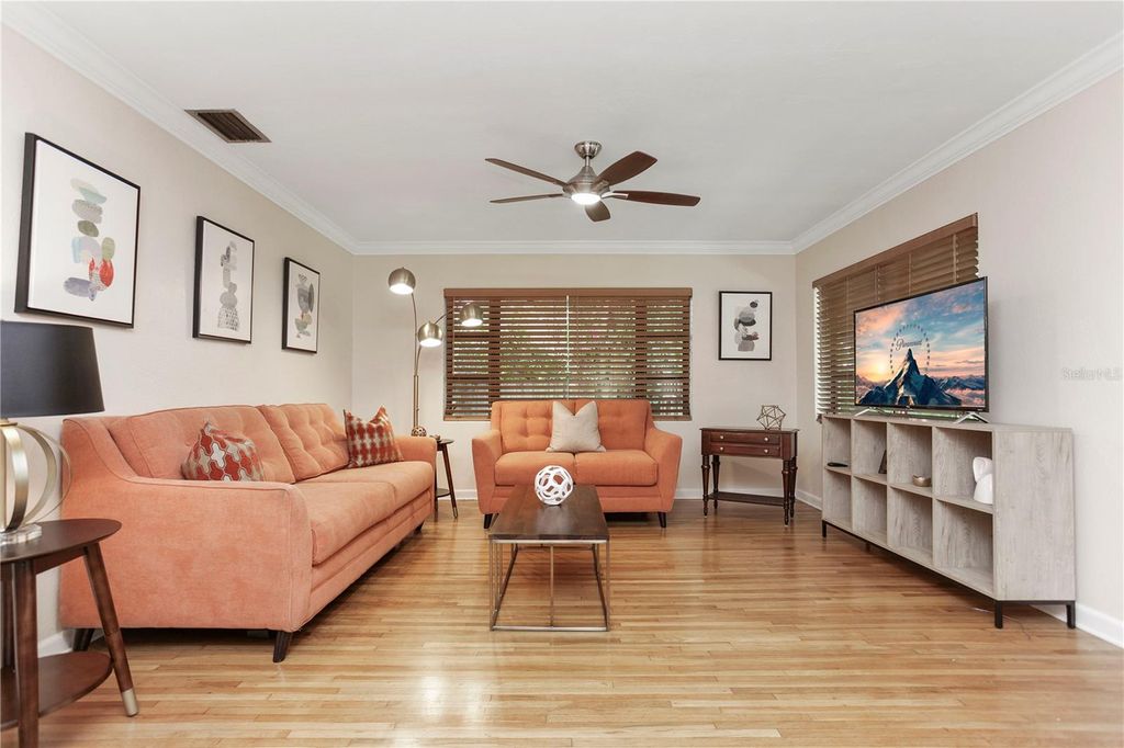 Photo of 2601 Bethaway Avenue, Orlando, FL 32806 (MLS # O6364940)