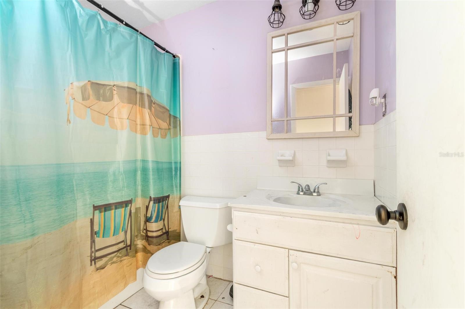 LAKEVIEW HLNDS - Residential