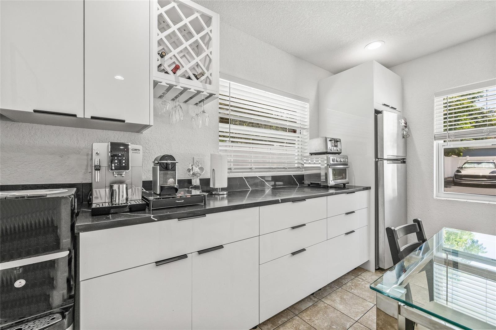 SKYLINE GROVES - Commercial Lease