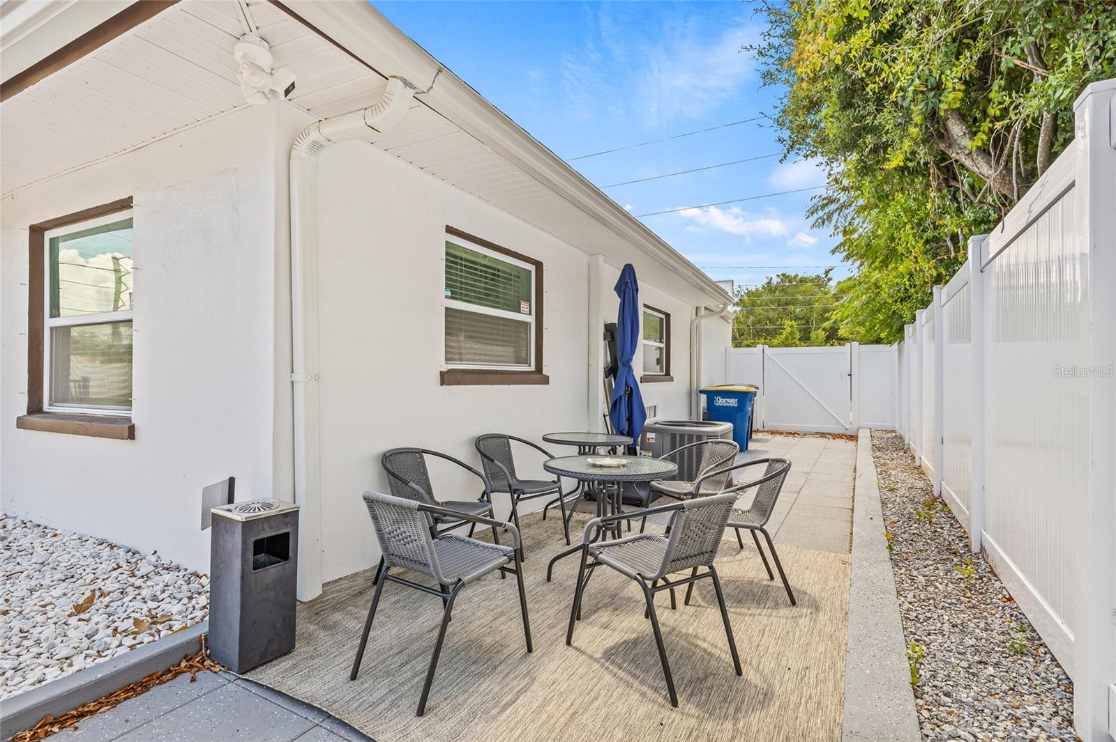 SKYLINE GROVES - Commercial Lease