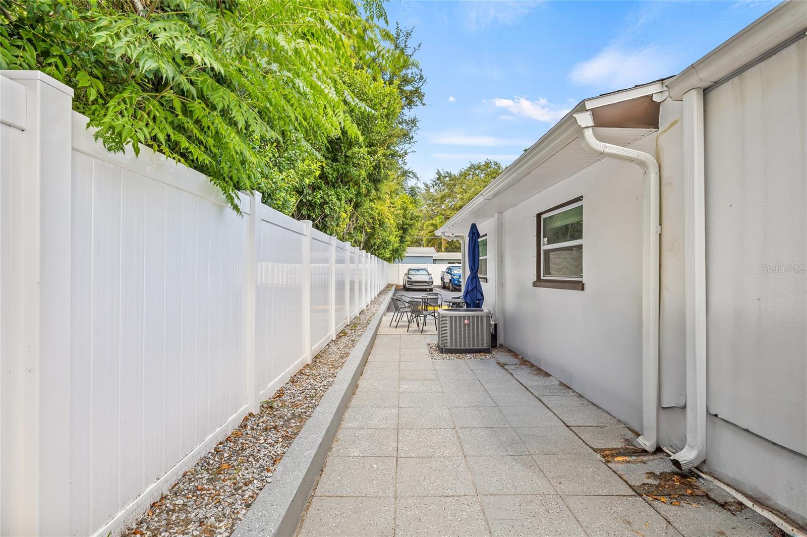 SKYLINE GROVES - Commercial Lease