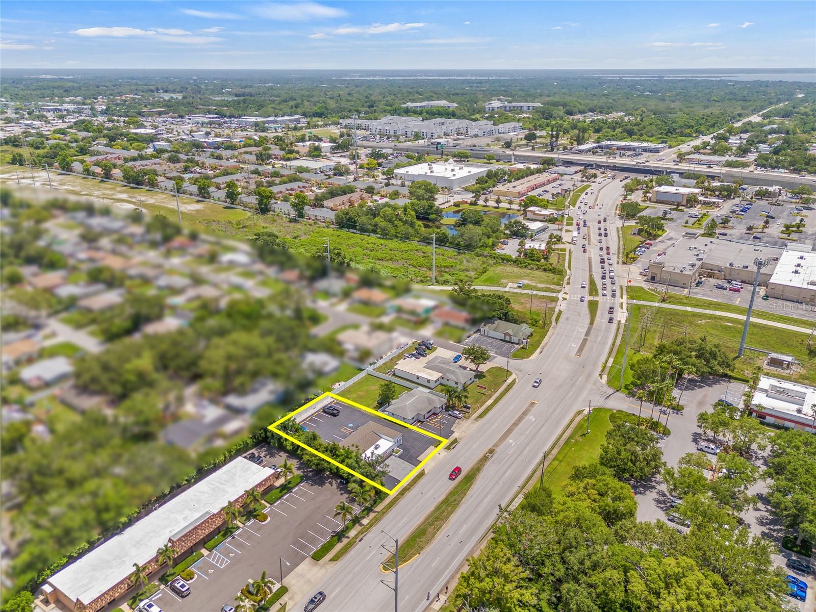 SKYLINE GROVES - Commercial Lease