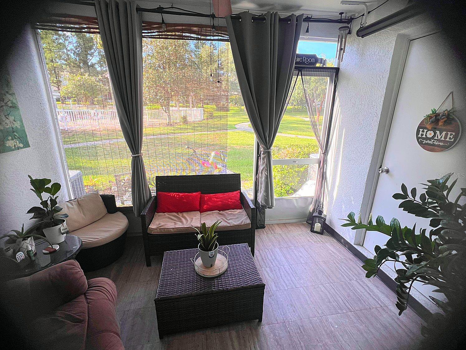 REGENCY KEY TWNHMS - Residential Lease