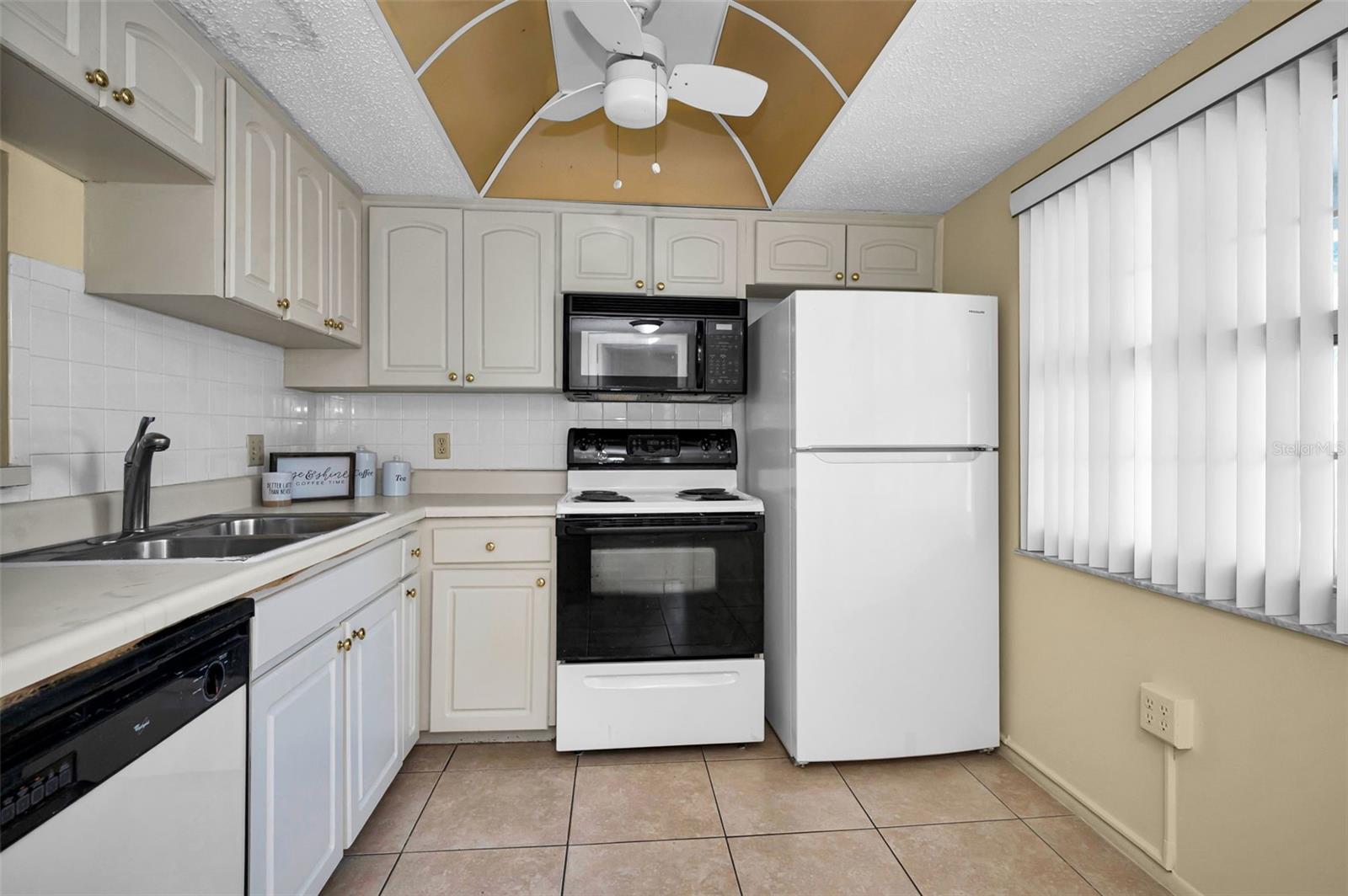 HEATHER LAKE APTS CONDO - Residential