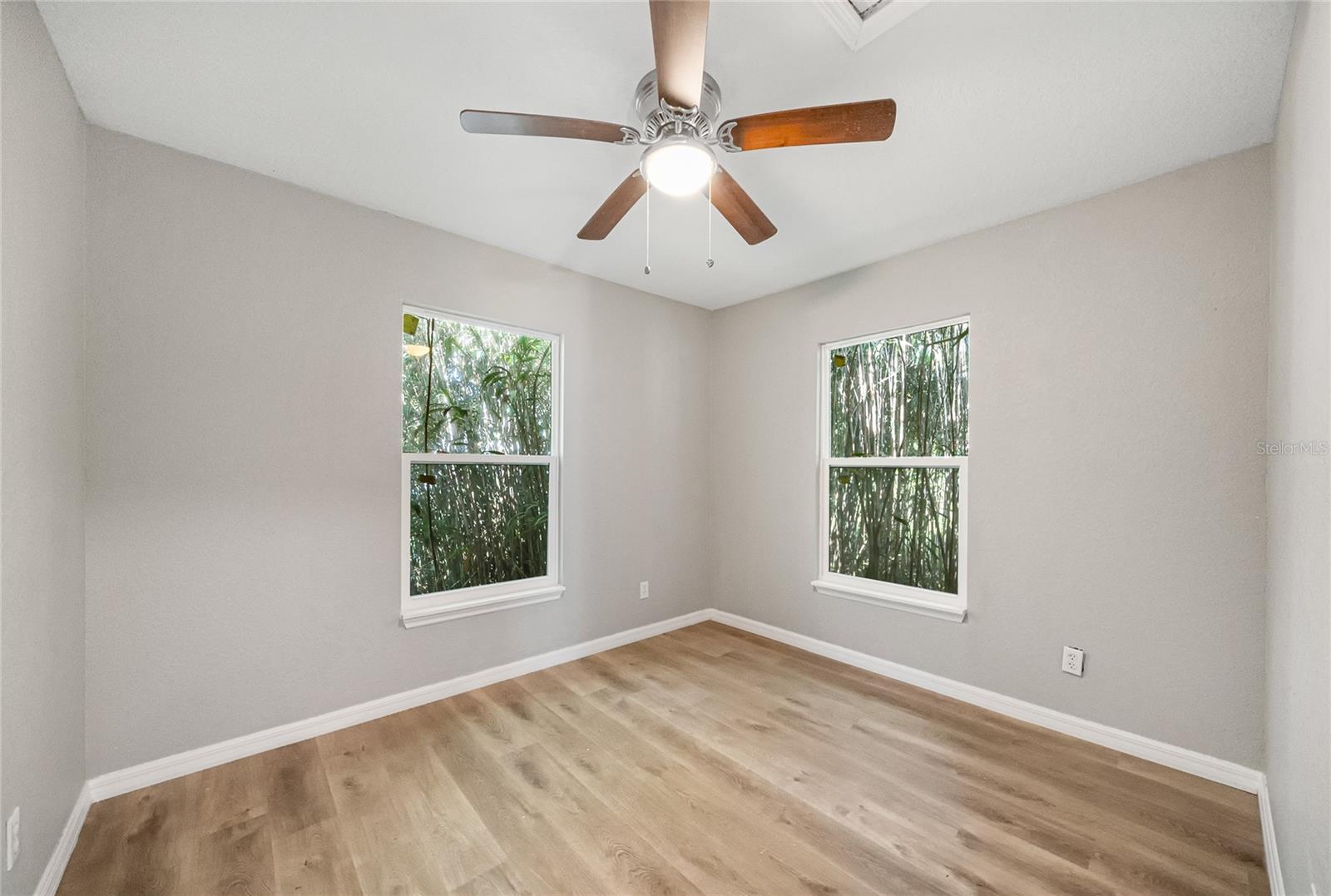 DAYTONA PARK ESTATES SEC B - Residential