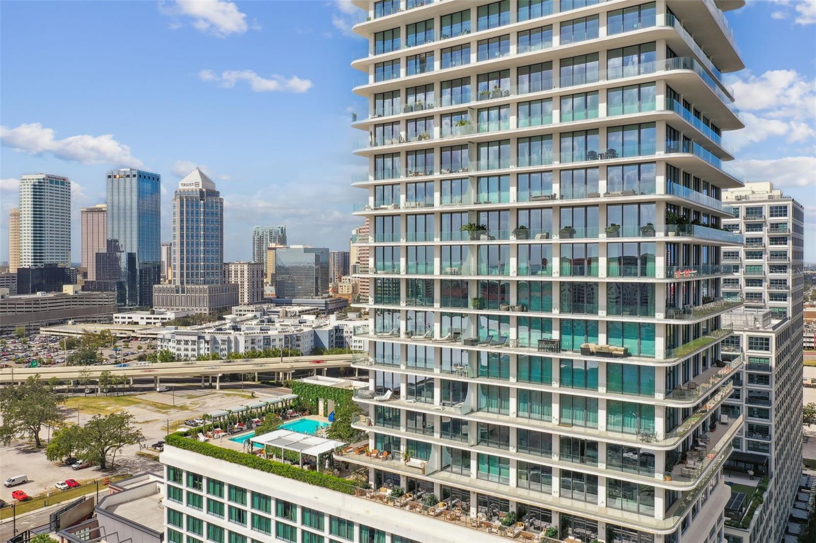 TAMPA EDITION - Residential