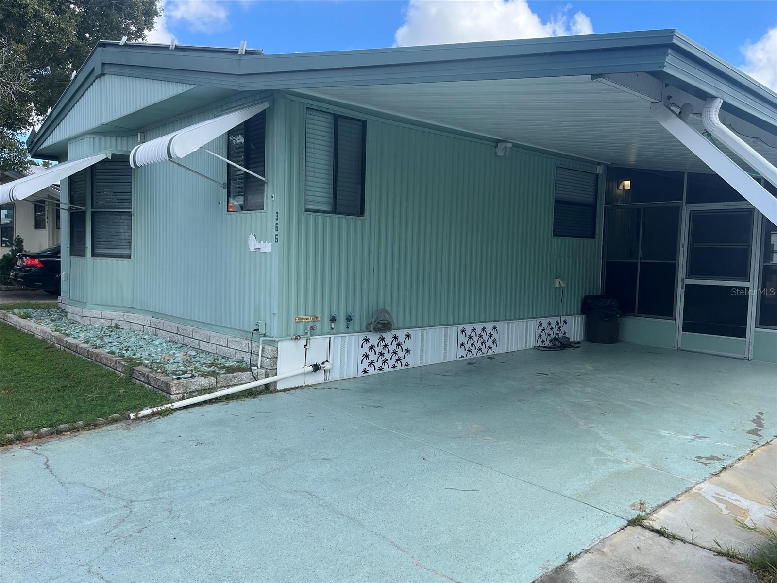 CARIBBEAN ISLES - Residential Lease