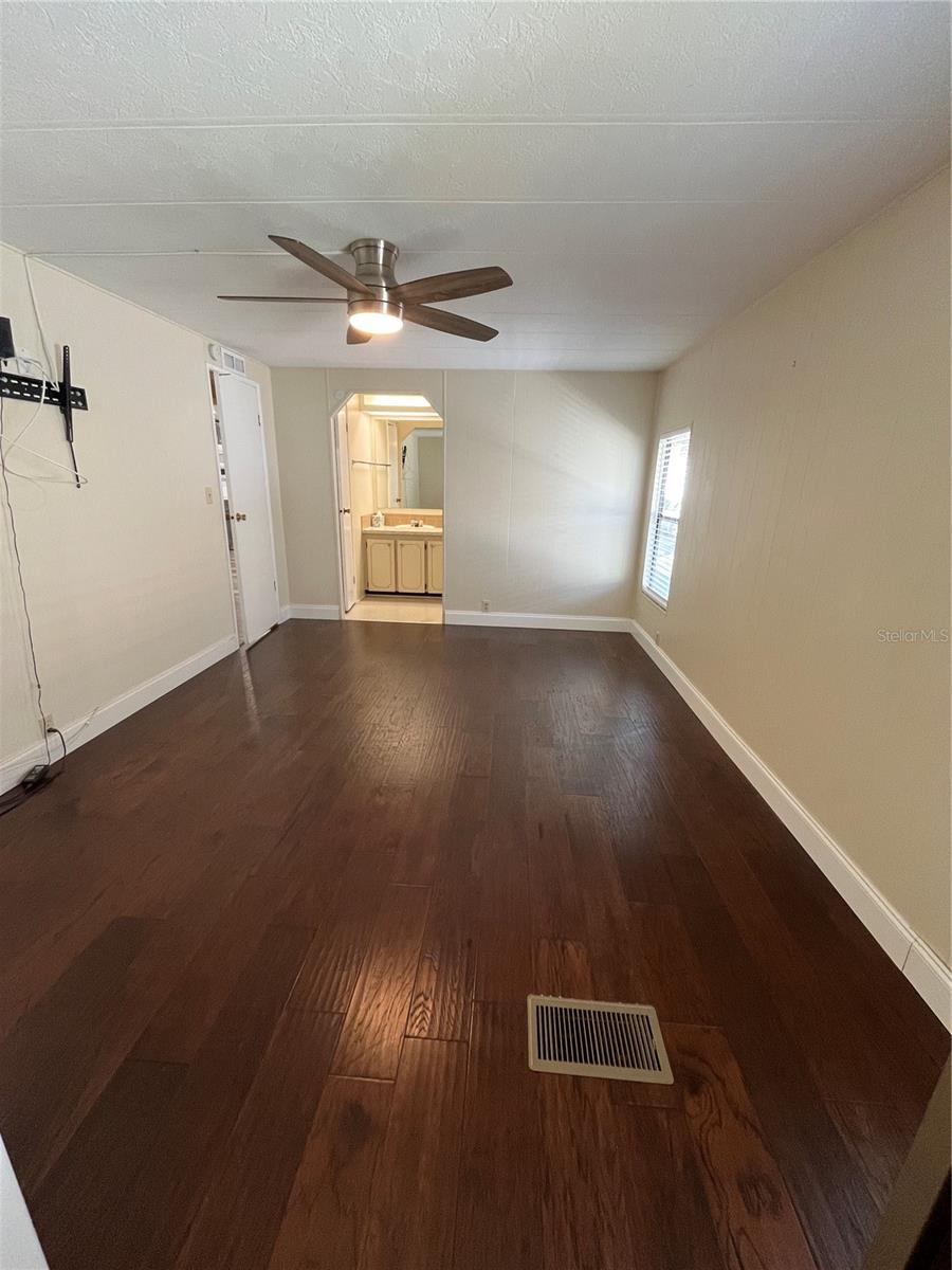 CARIBBEAN ISLES - Residential Lease