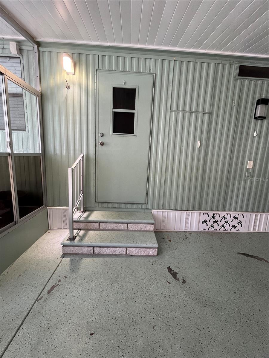 CARIBBEAN ISLES - Residential Lease