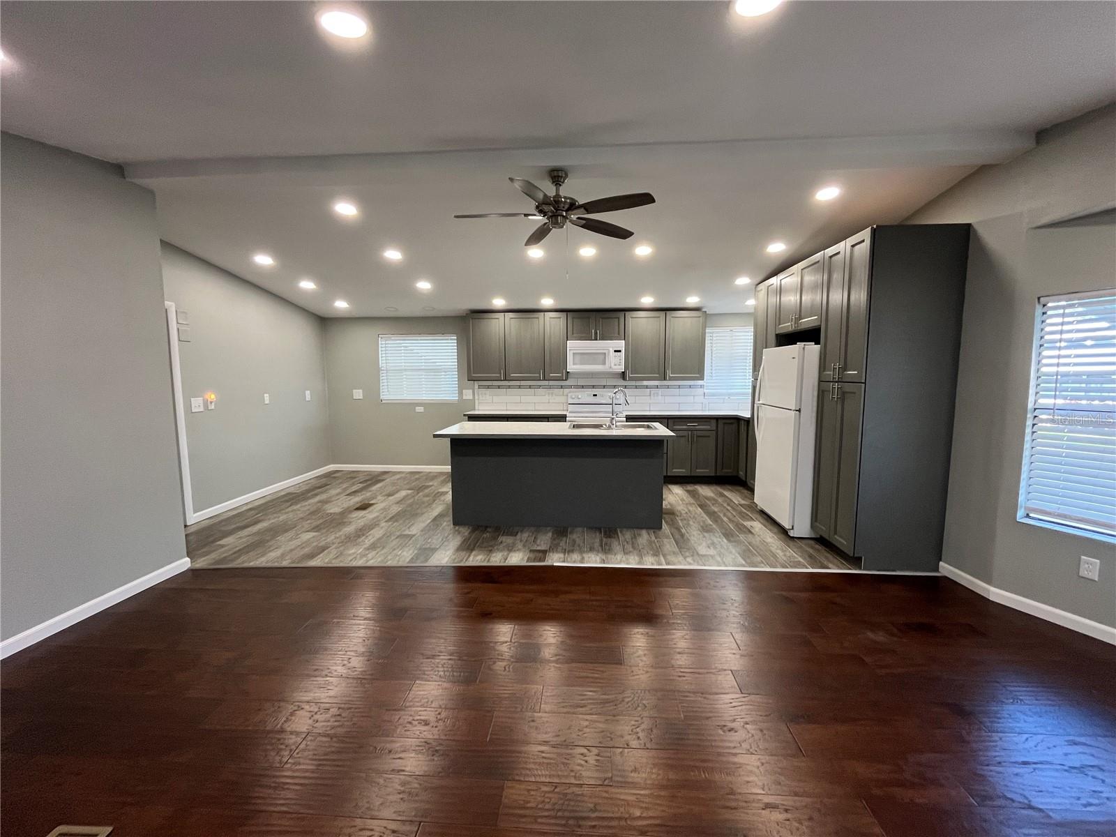 CARIBBEAN ISLES - Residential Lease