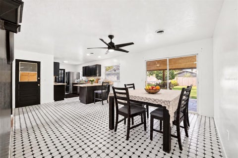 Tiny photo for 2009 NE 50th Street, Ocala, FL 34479 (MLS # OM734622)
