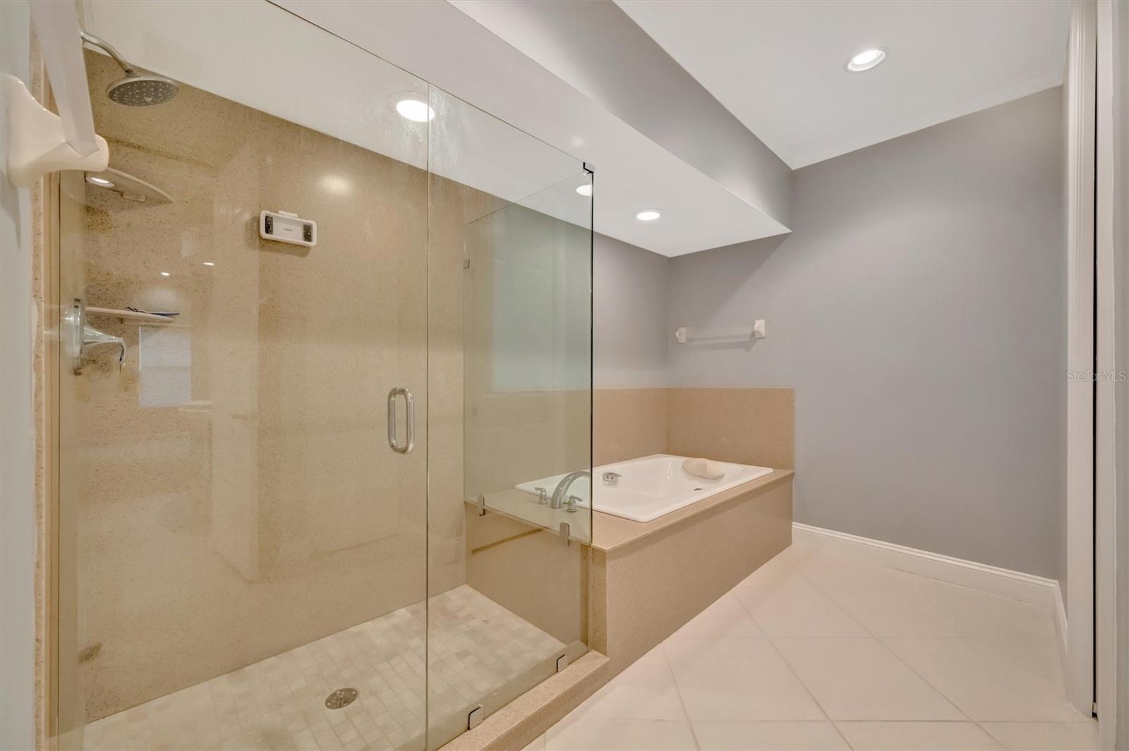 BOLLETTIERI RESORT VILLAS VIII - Residential