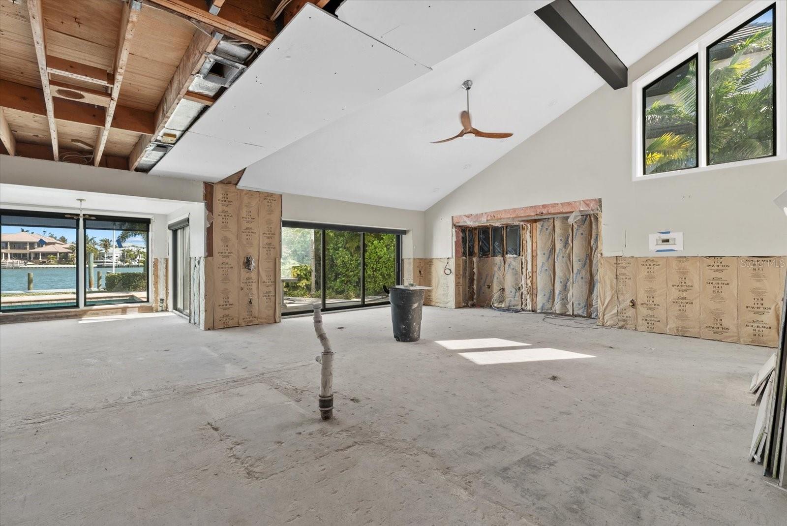 BAY ISLAND SHORES - Residential