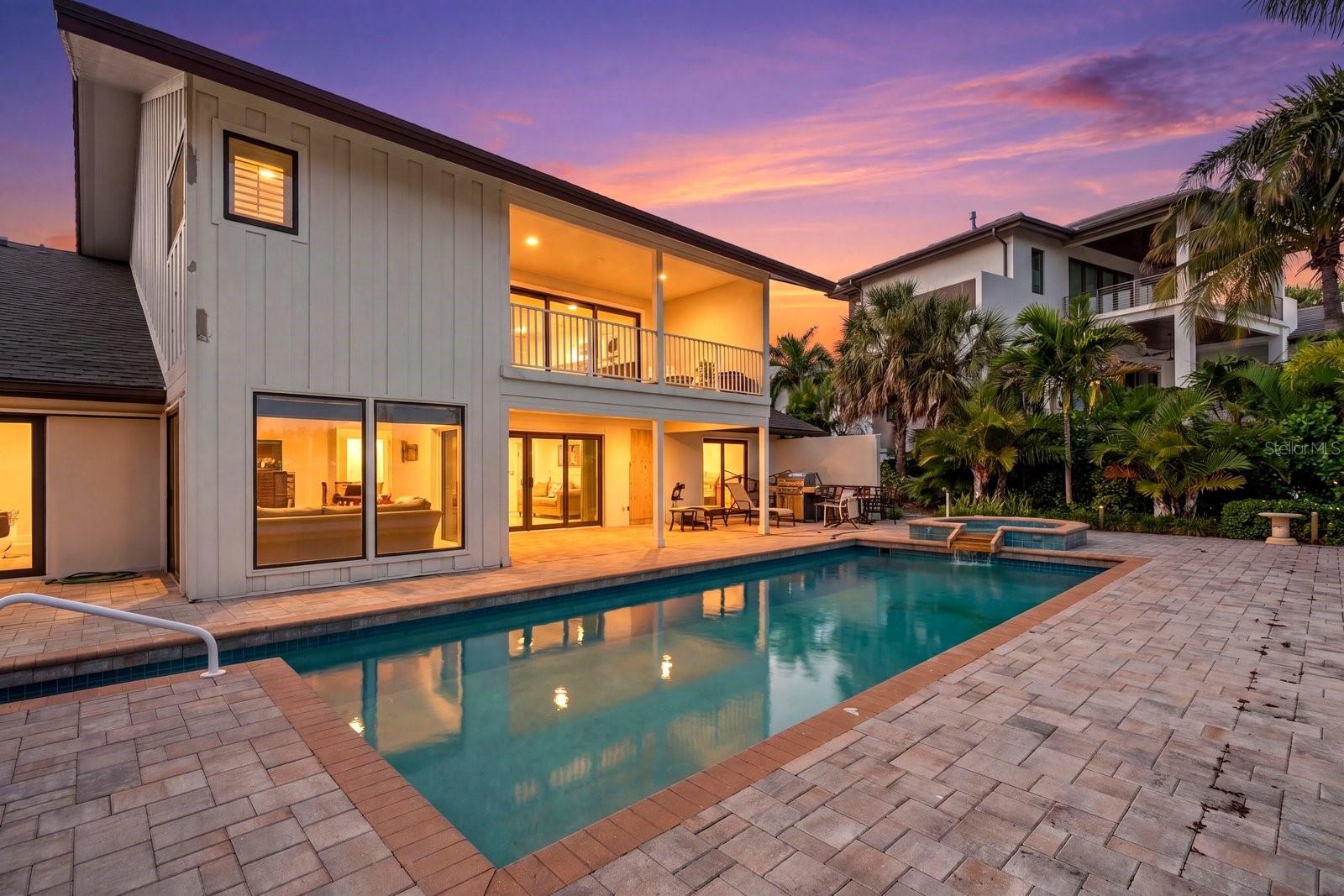 BAY ISLAND SHORES - Residential