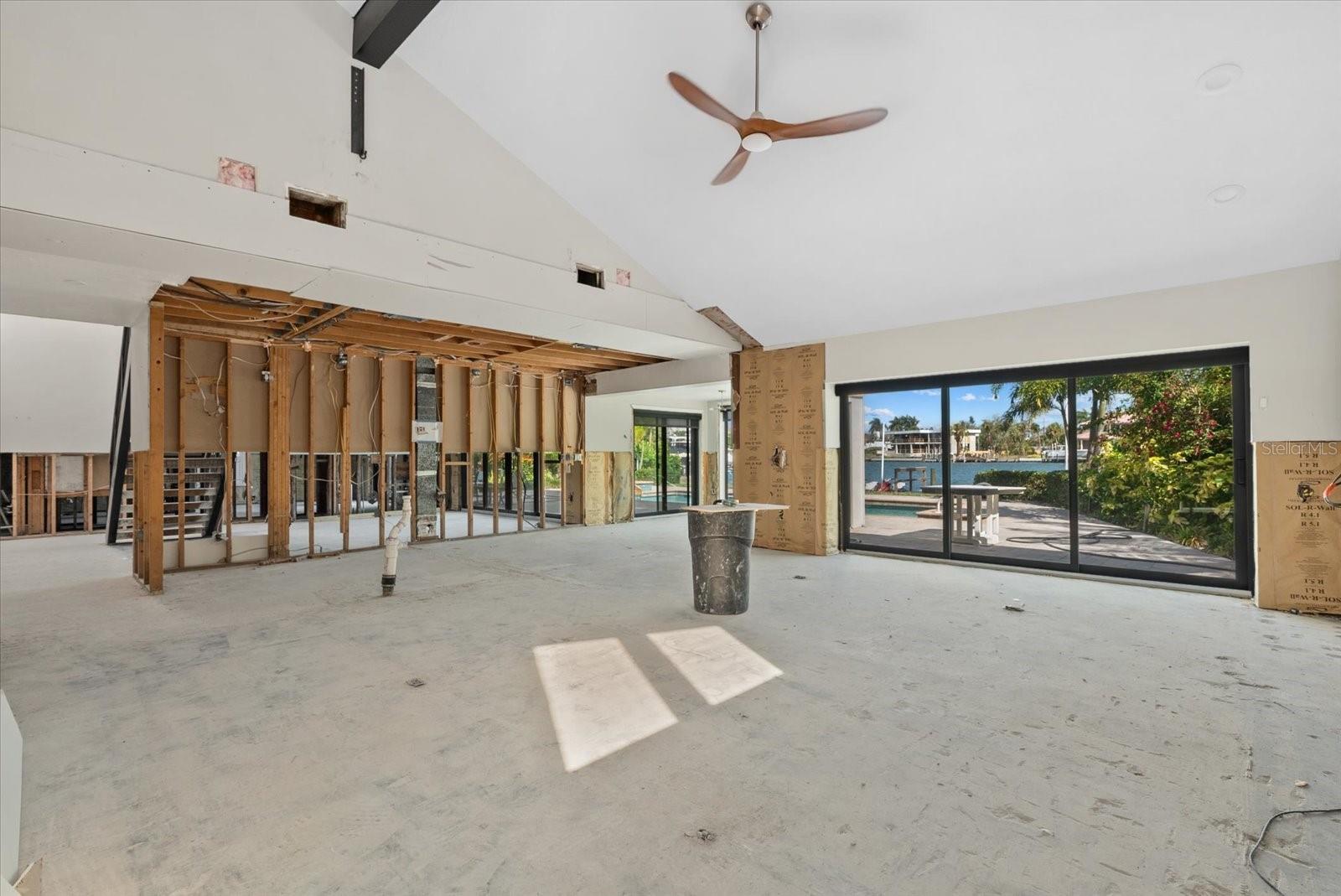 BAY ISLAND SHORES - Residential