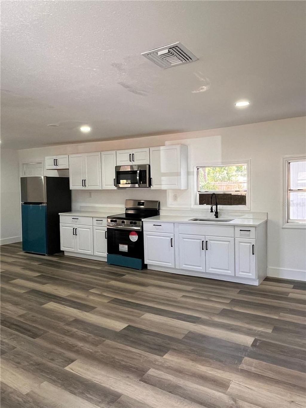 Photo of 10821 Cedar Street, Riverview, FL 33569 (MLS # TB8439210)