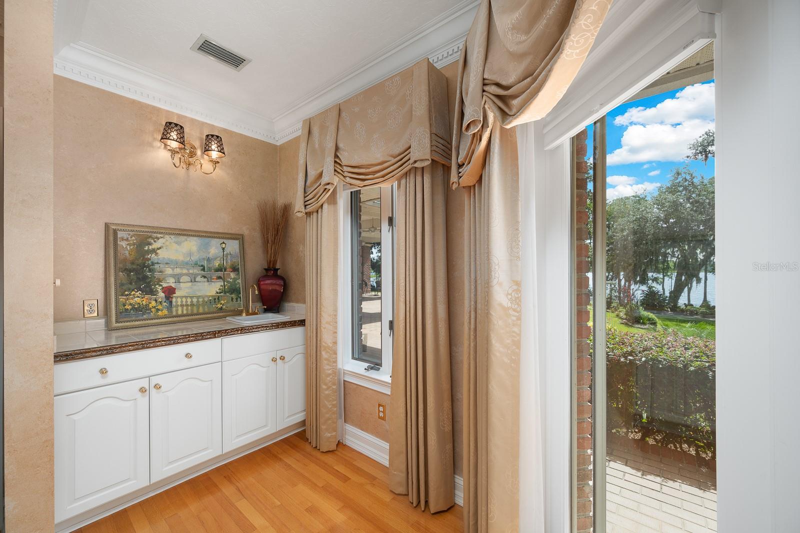 WOODBOROUGH PH 01 - Residential