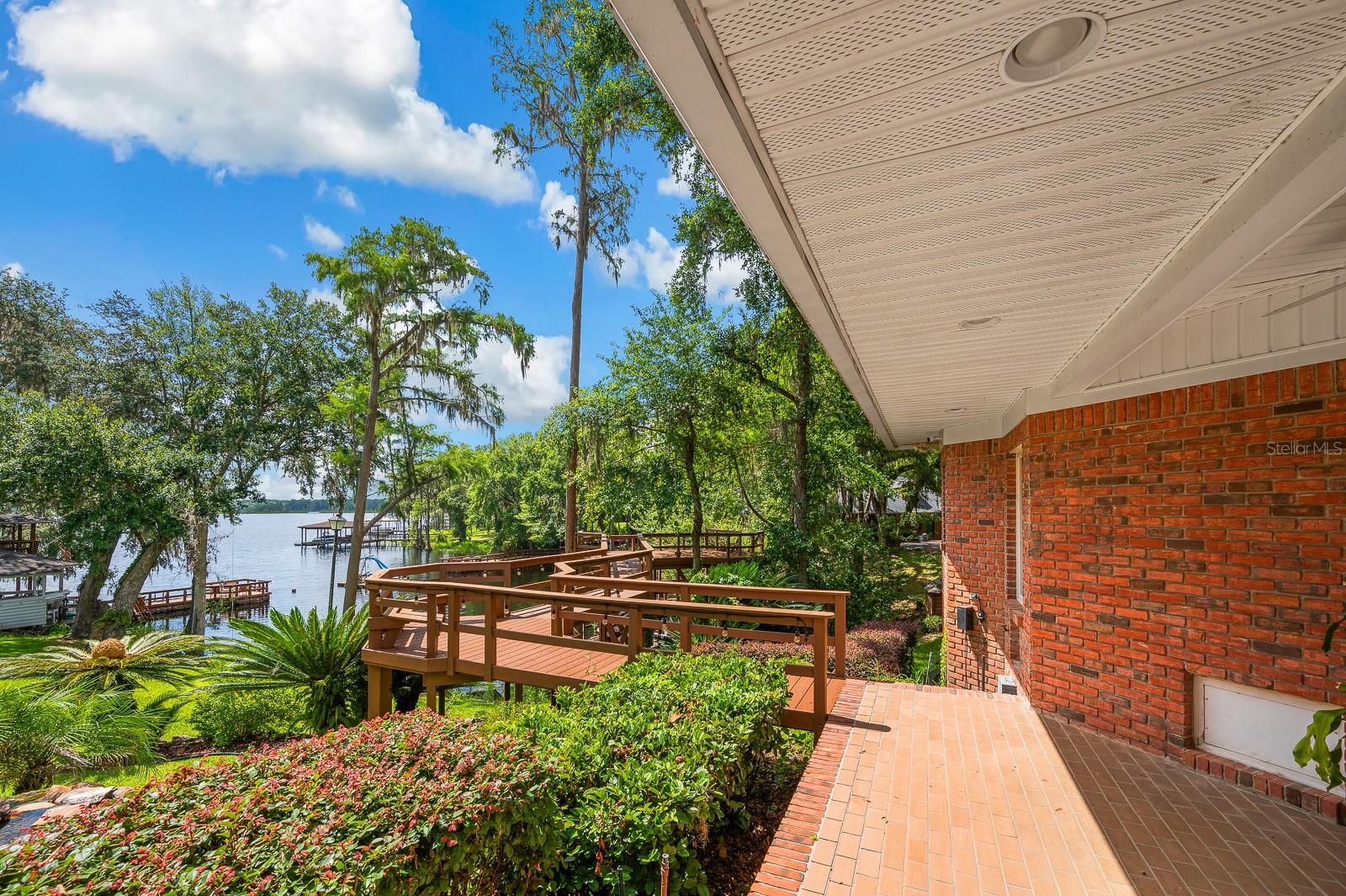 WOODBOROUGH PH 01 - Residential