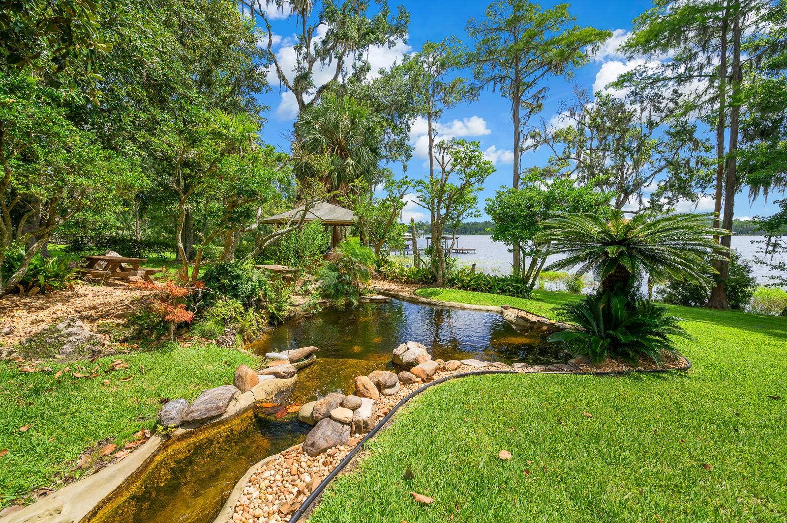 WOODBOROUGH PH 01 - Residential