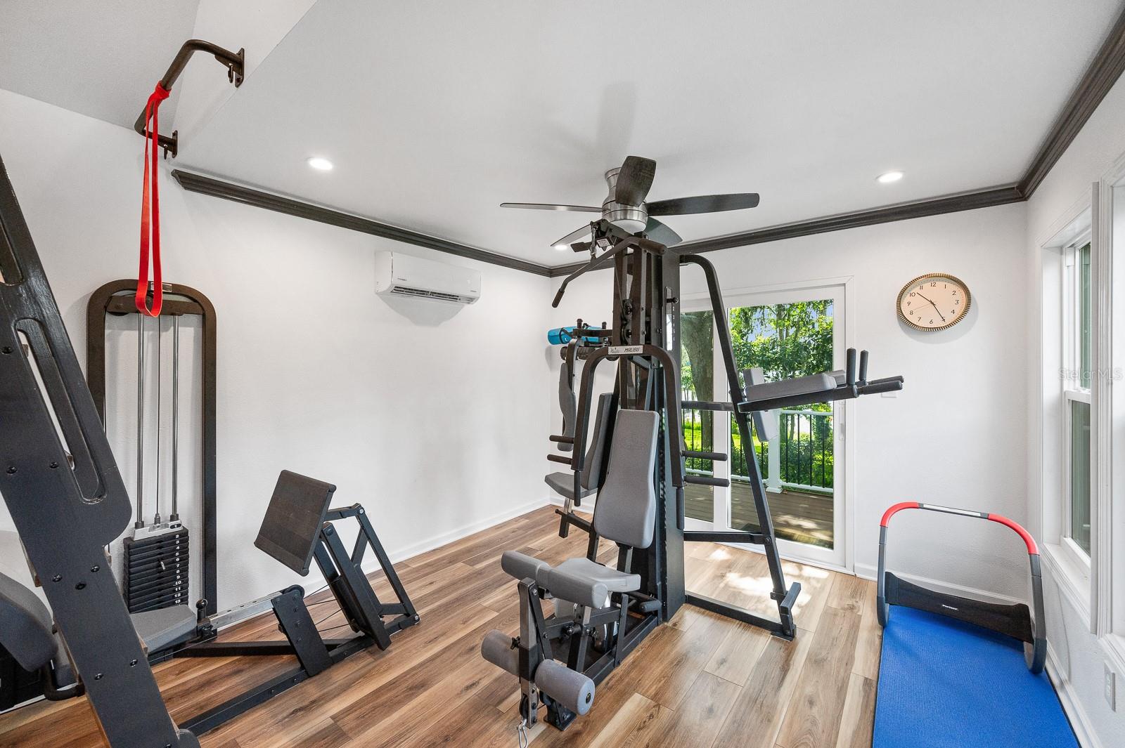 WOODBOROUGH PH 01 - Residential