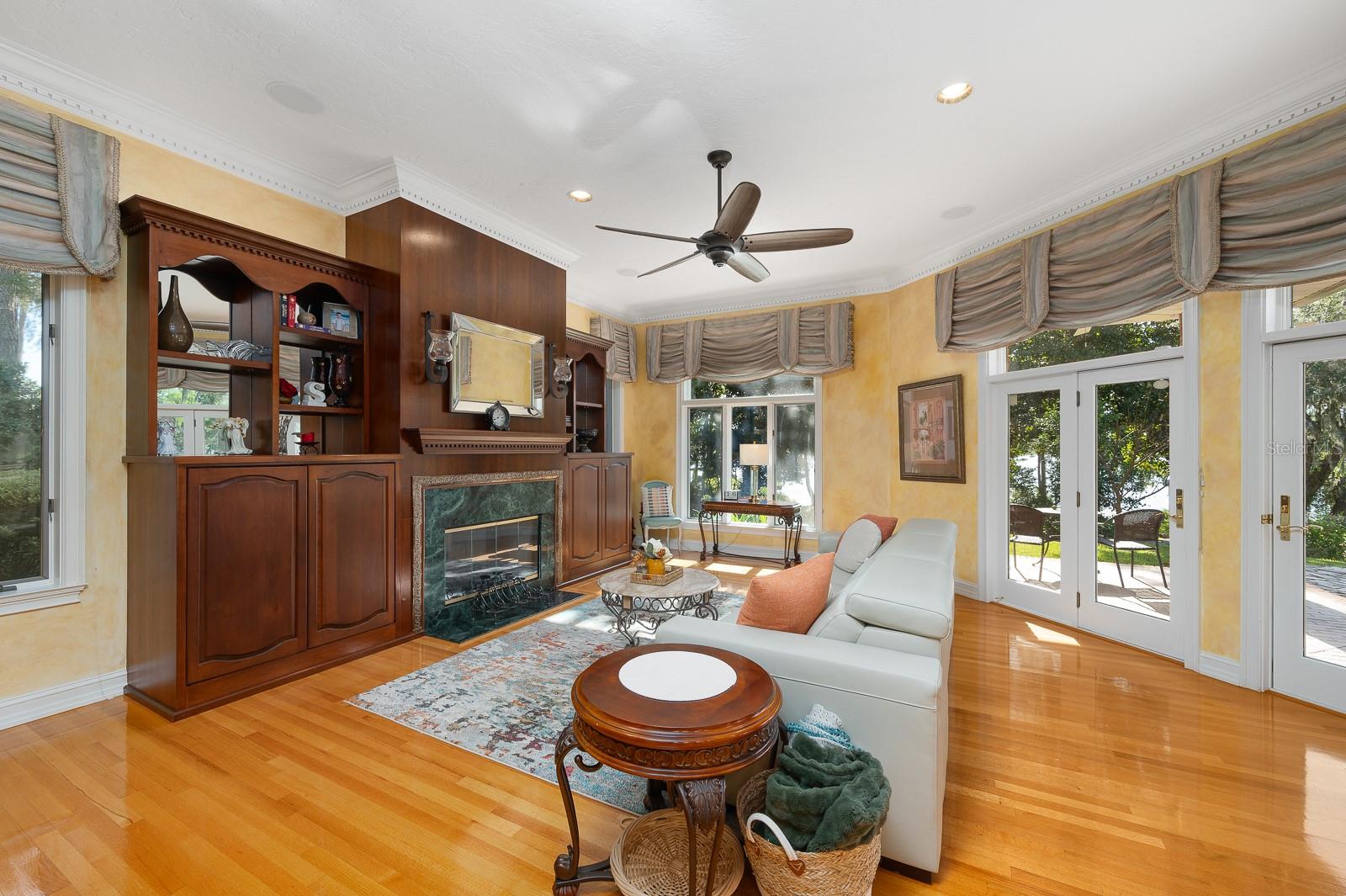 WOODBOROUGH PH 01 - Residential