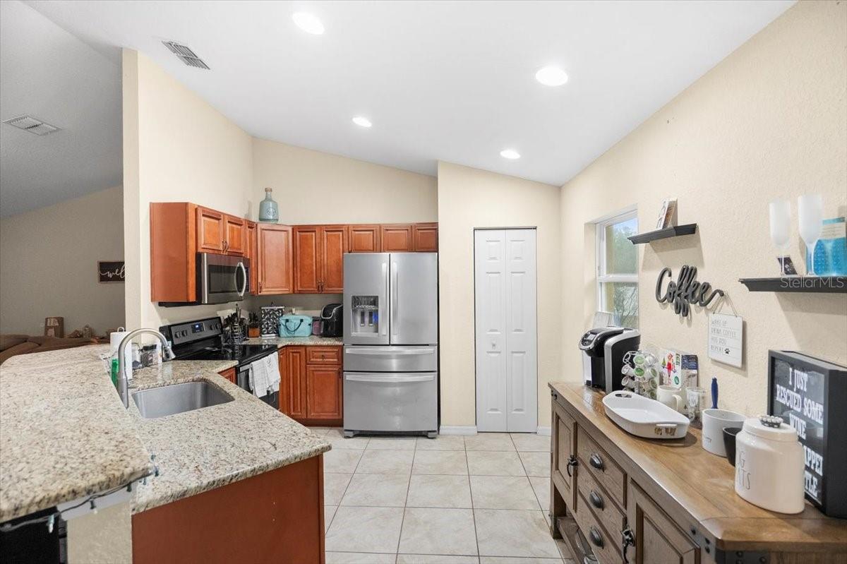 SILVER SPGS SHORES UN 17 - Residential